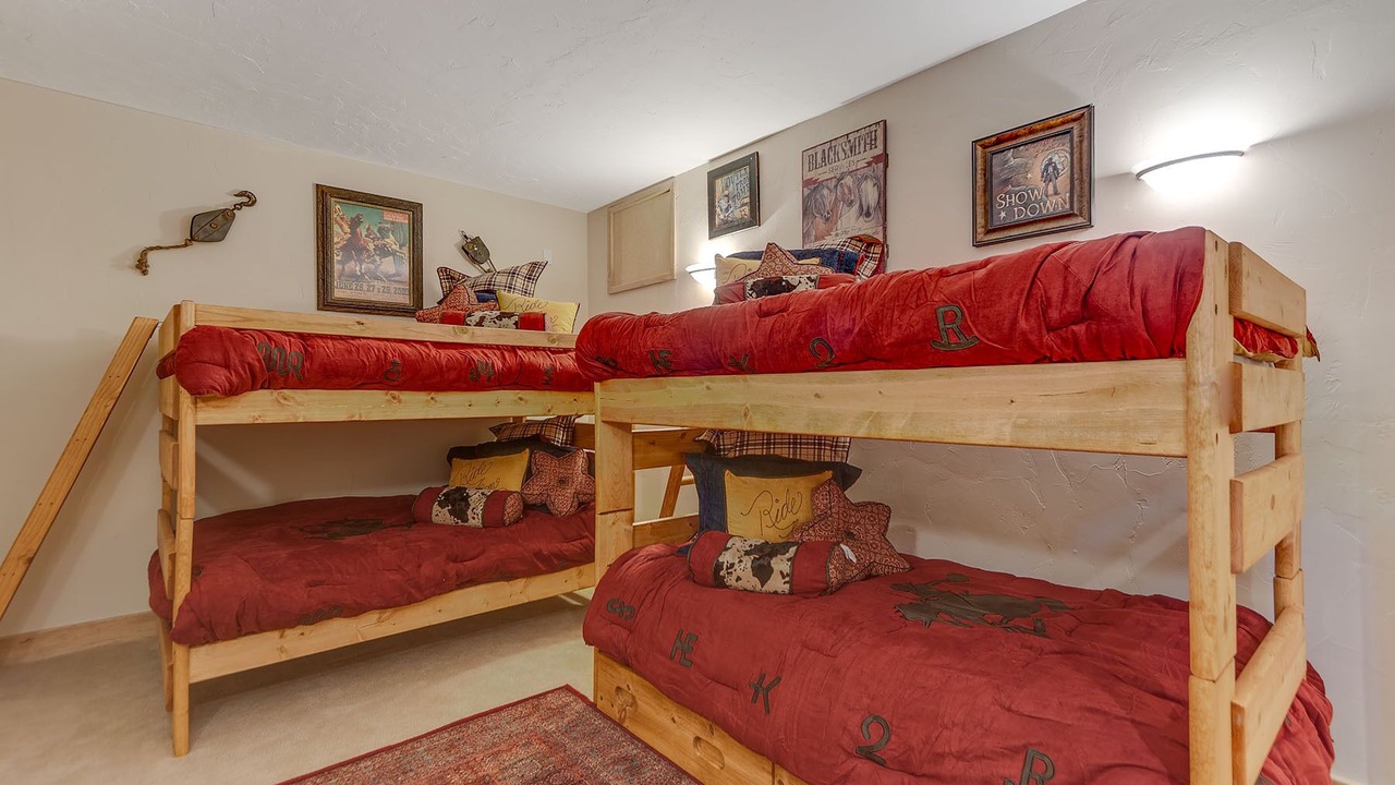 Photo of Bedroom in The Highlands