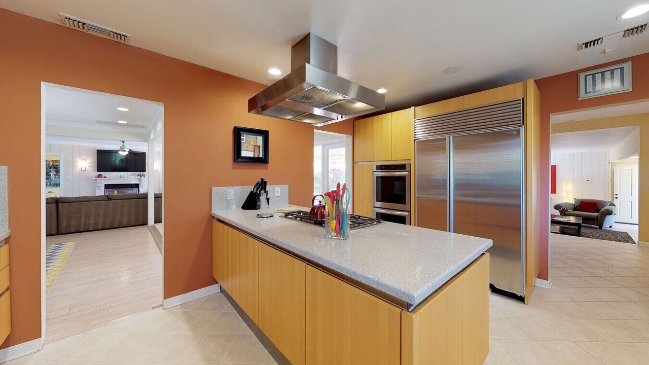 Photo of Kitchen in The Movie Colony