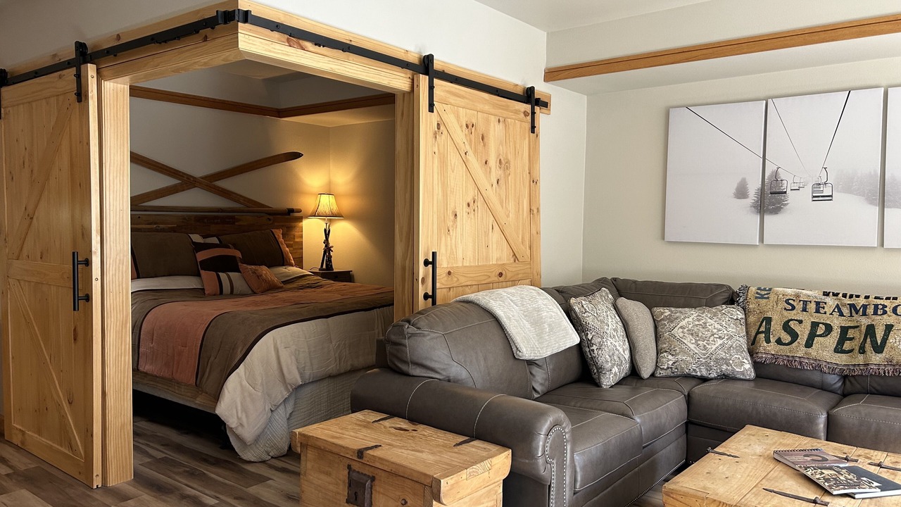 Photo of Bedroom in Mountain House