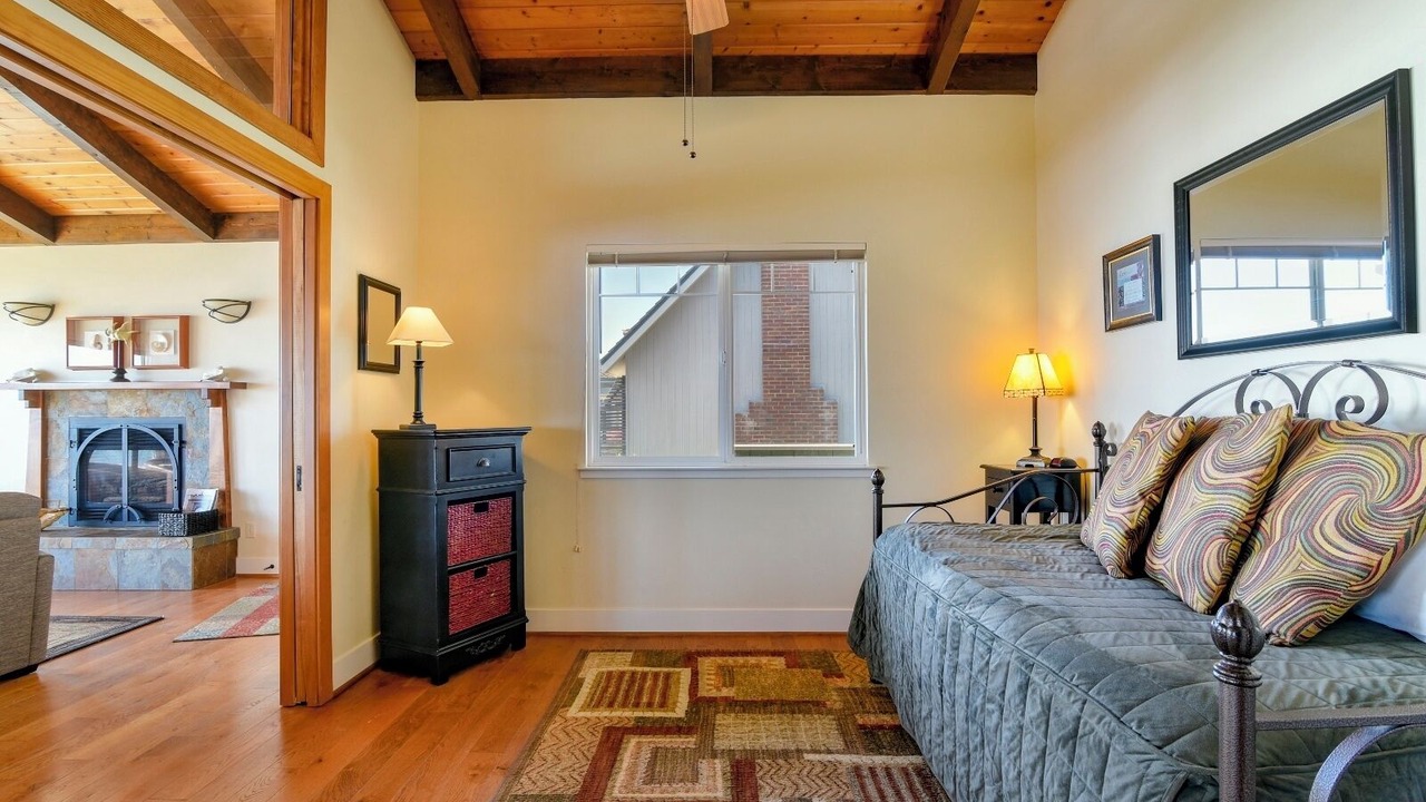 Photo of Bedroom in Cayucos
