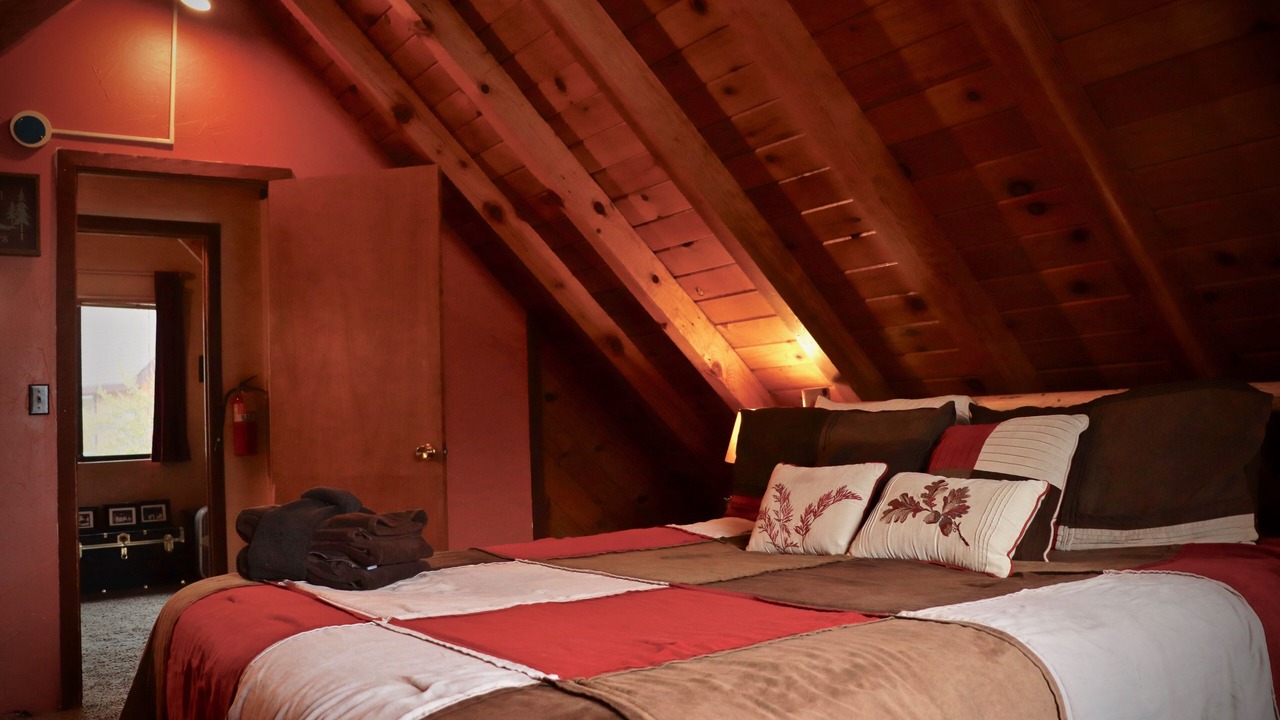 Photo of Bedroom in Moonridge