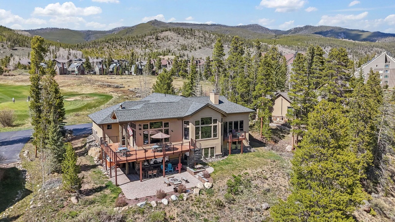 Photo of Others in Elk Crossing
