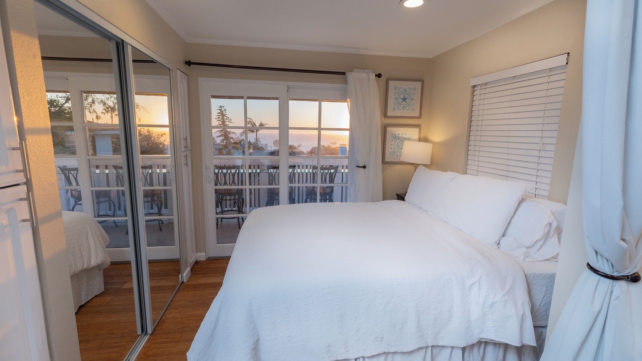 Photo of Bedroom in Laguna Beach