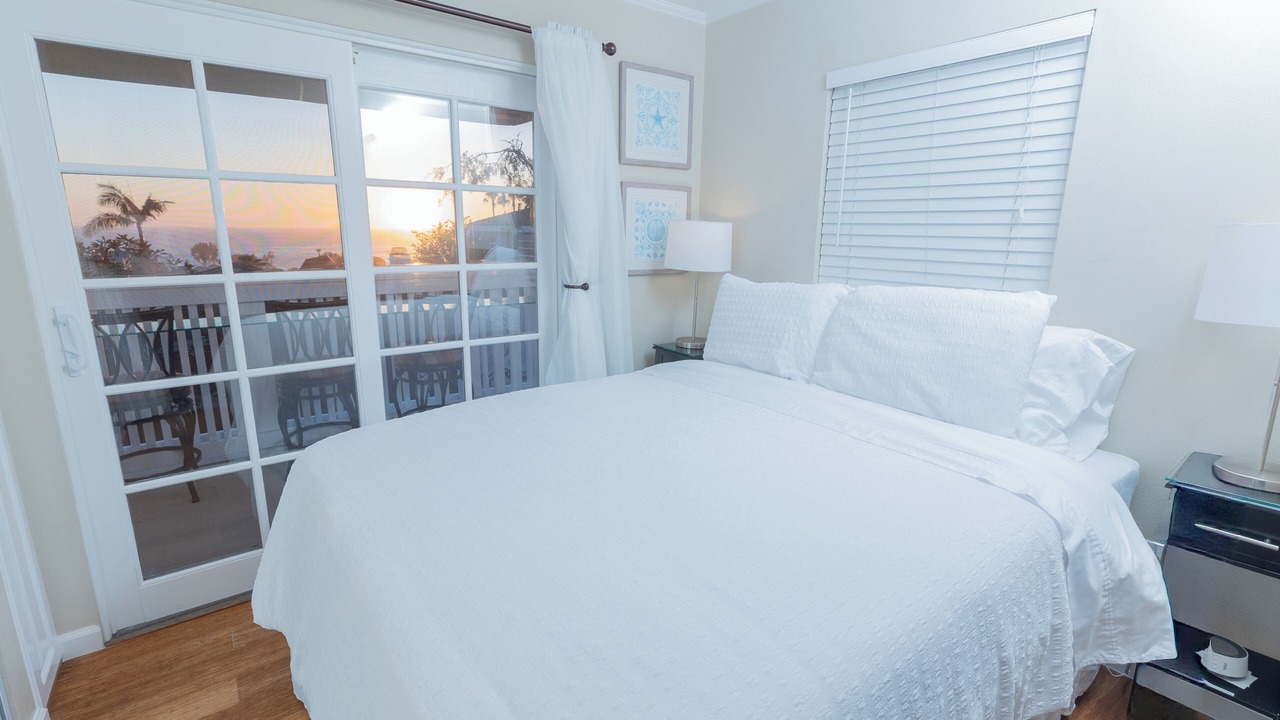 Photo of Bedroom in Laguna Beach