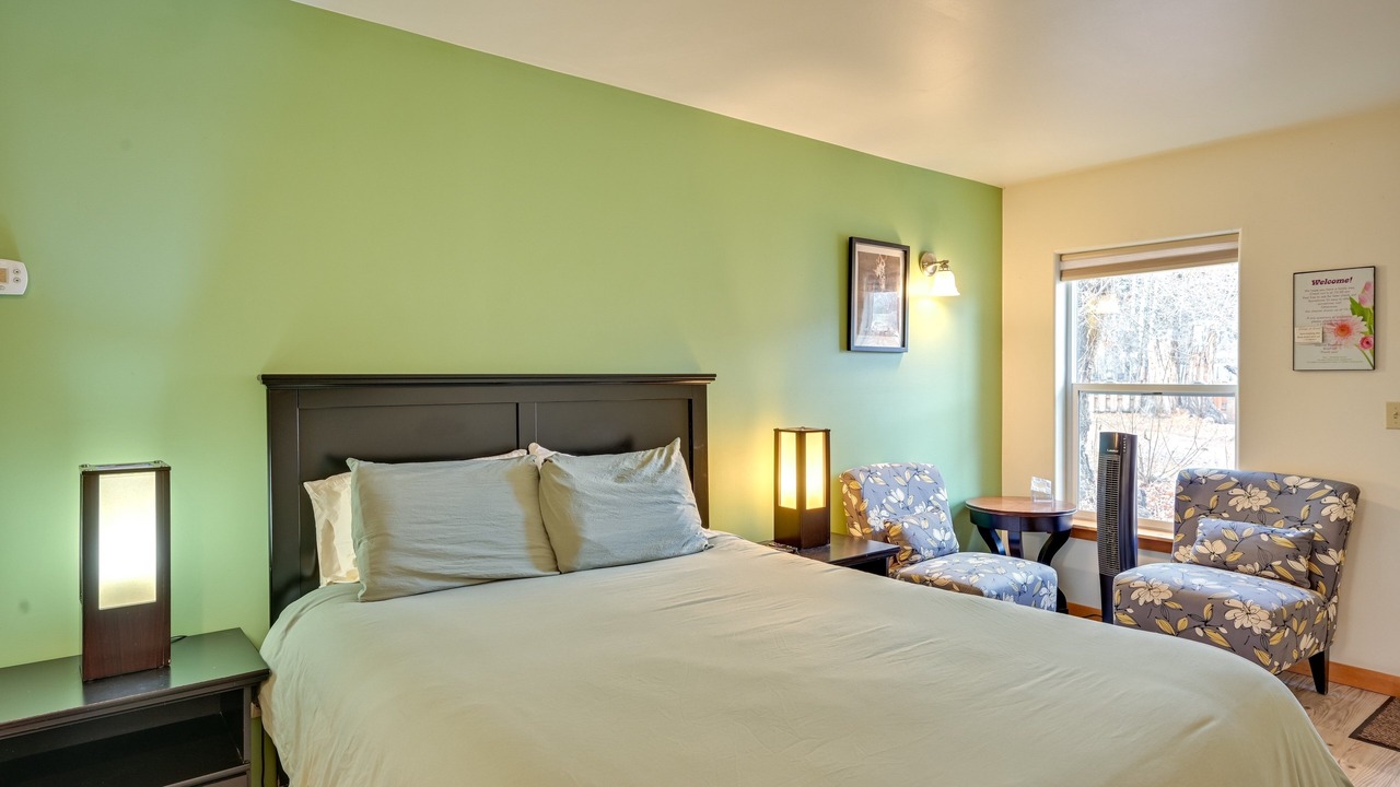 Photo of Bedroom in Crestone