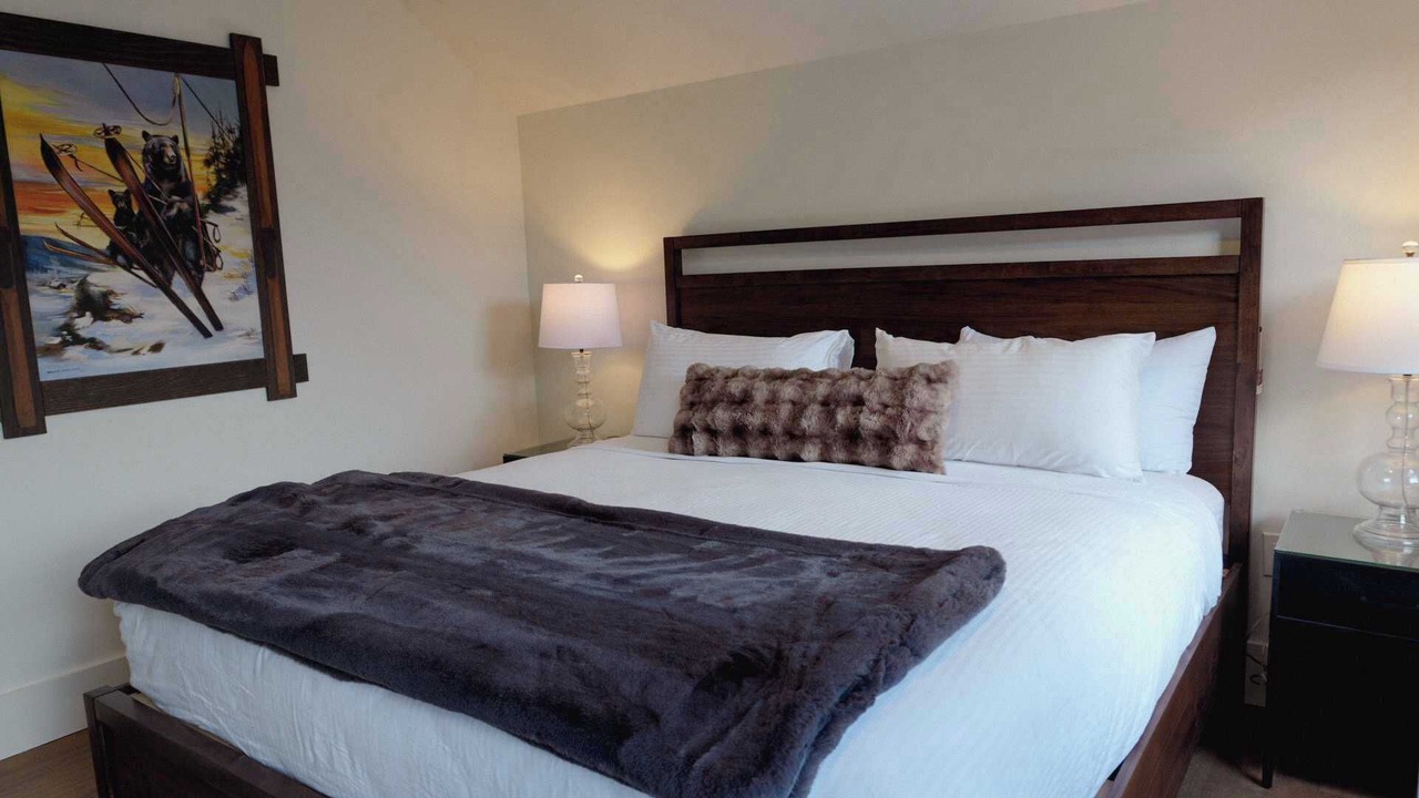 Photo of Bedroom in River Run