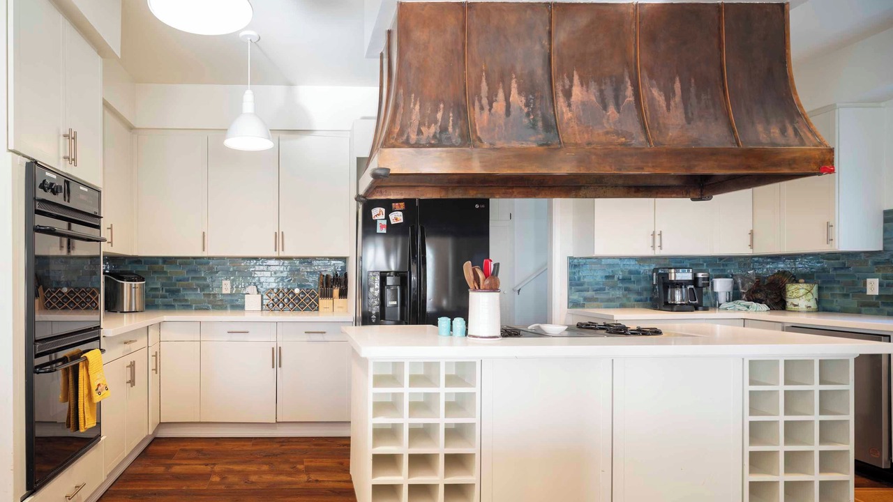 Photo of Kitchen in Lake Arrowhead