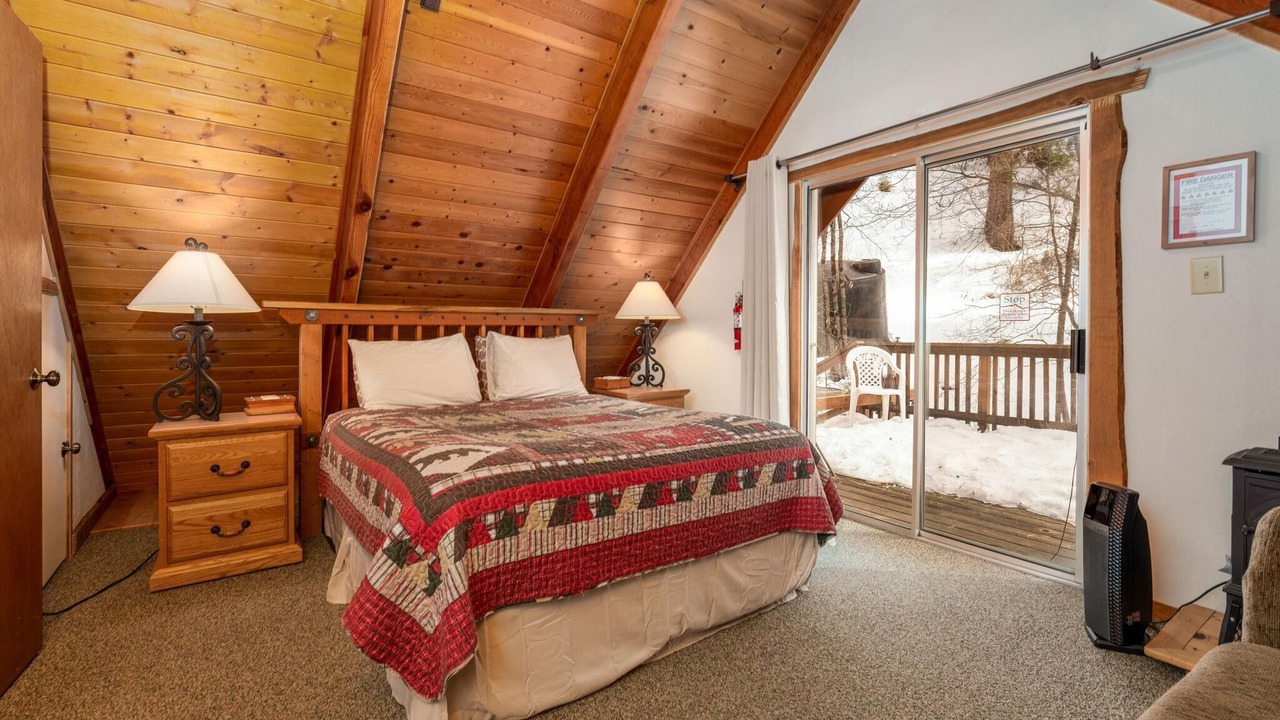 Photo of Bedroom in Yosemite West