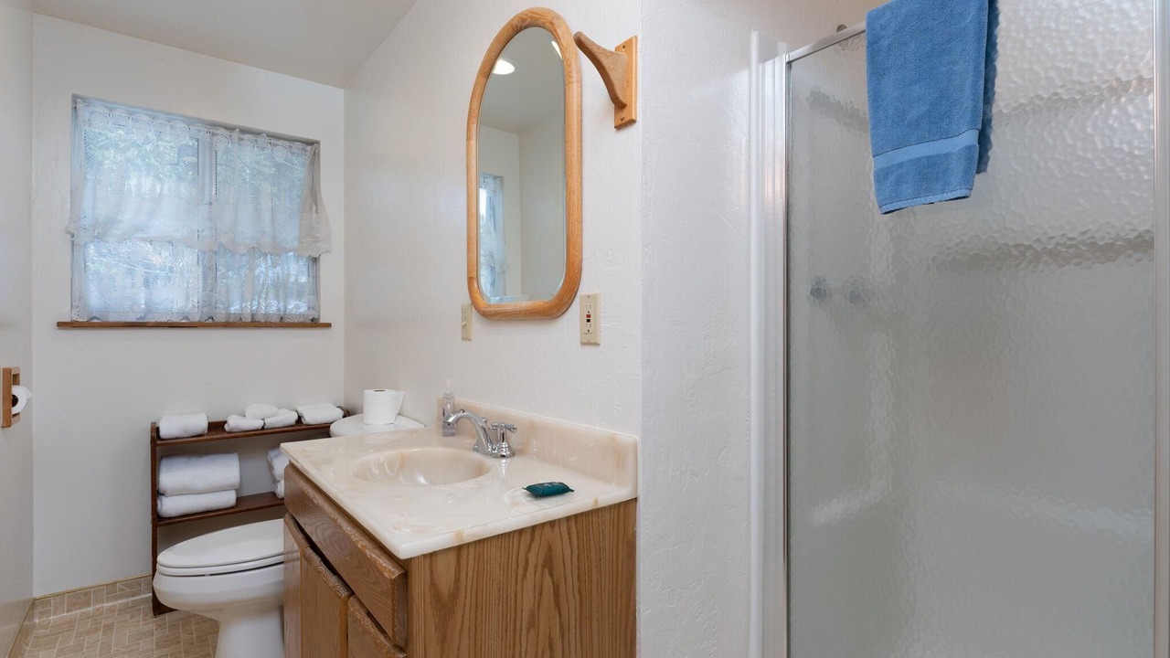 Photo of Bathroom in Yosemite West