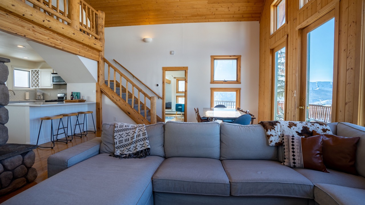 Photo of Livingroom in Mount Crested Butte
