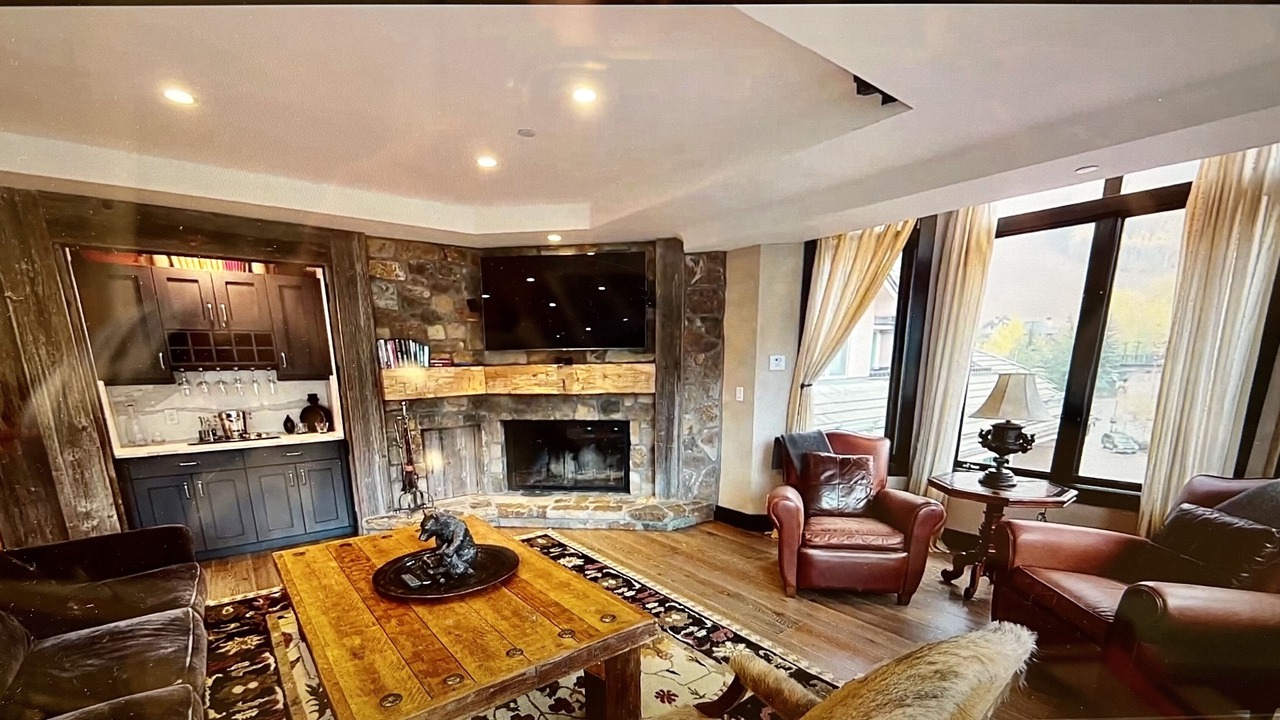 Photo of Livingroom in Beaver Creek