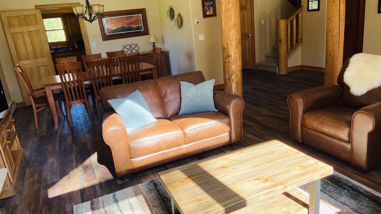 Photo of Livingroom in Blue River