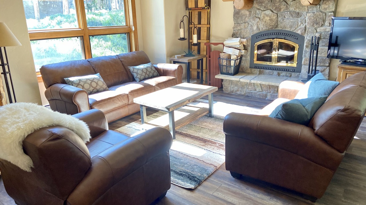 Photo of Livingroom in Blue River
