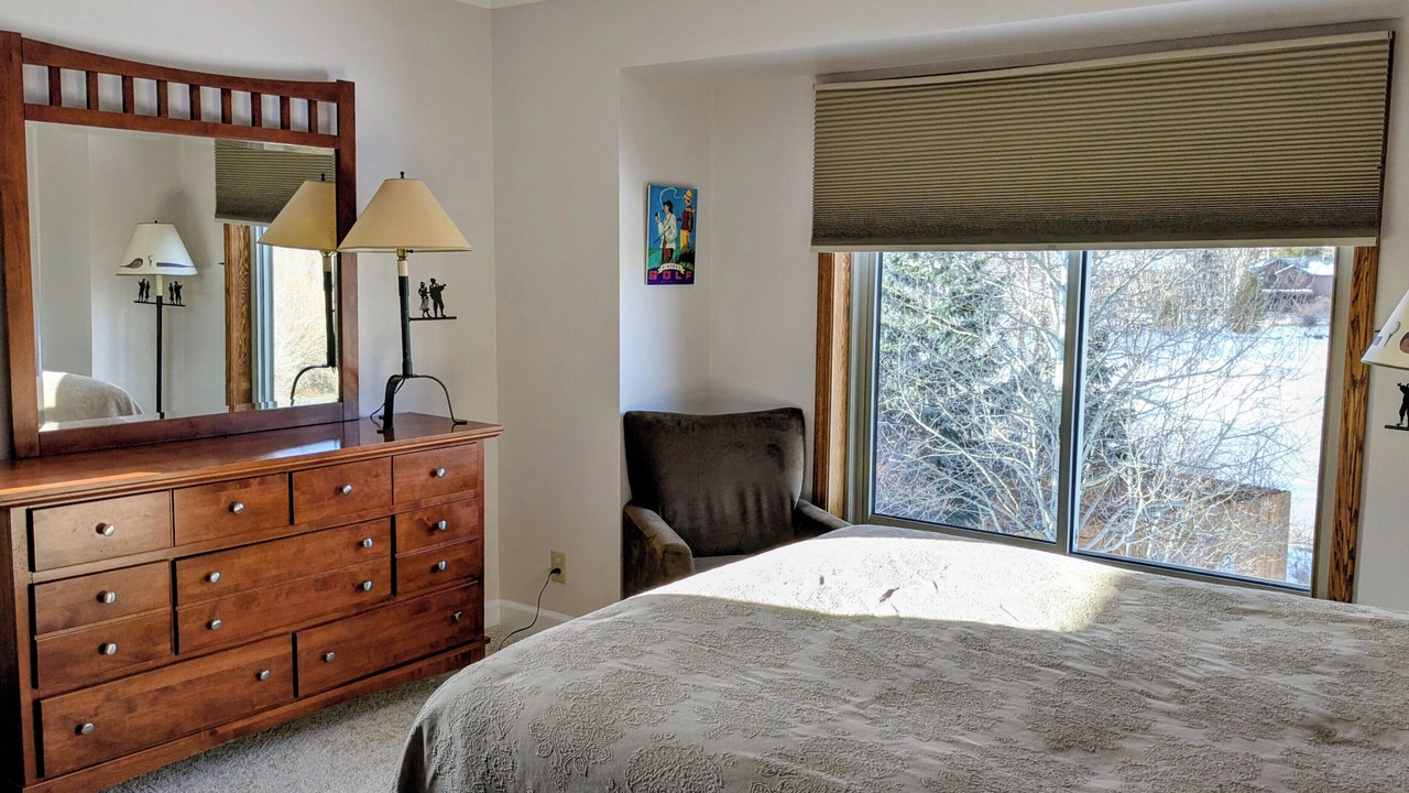 Photo of Bedroom in Willow Grove
