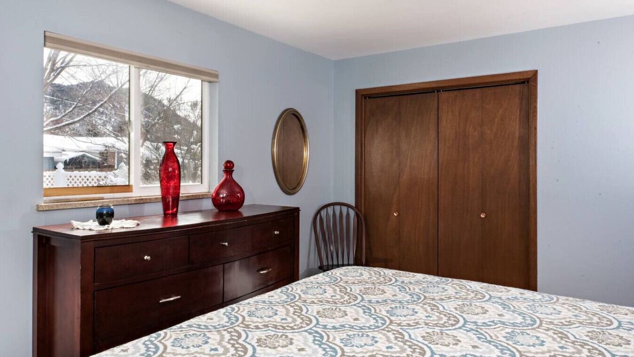 Photo of Bedroom in Glenwood Springs