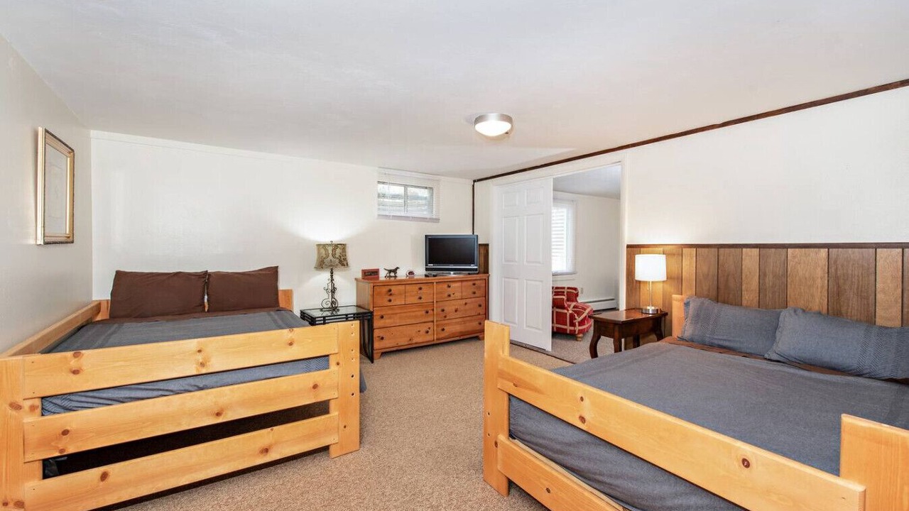 Photo of Bedroom in Glenwood Springs