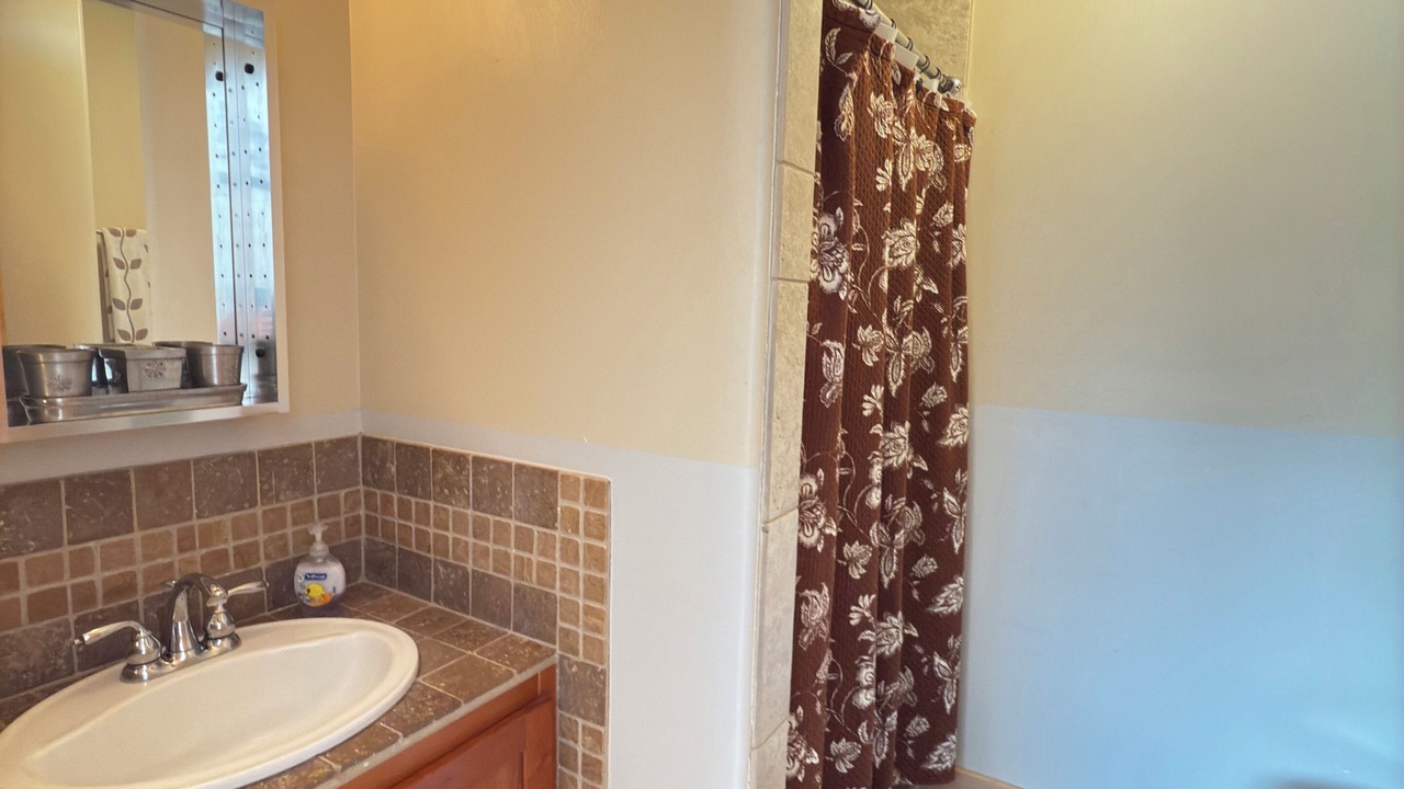 Photo of Bathroom in Gunnison