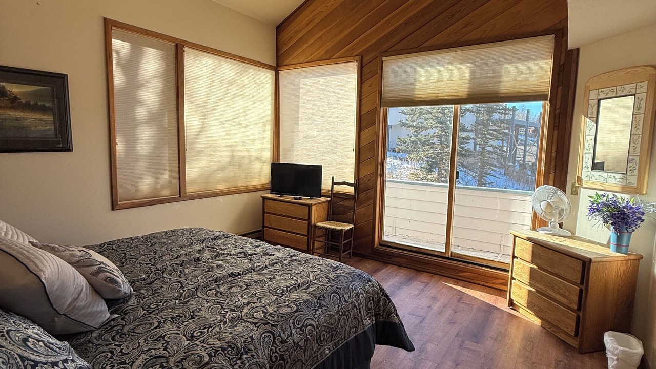 Photo of Bedroom in Mount Crested Butte