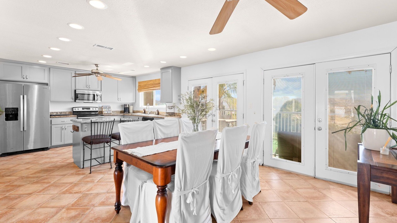 Photo of Kitchen in Canyon Lake