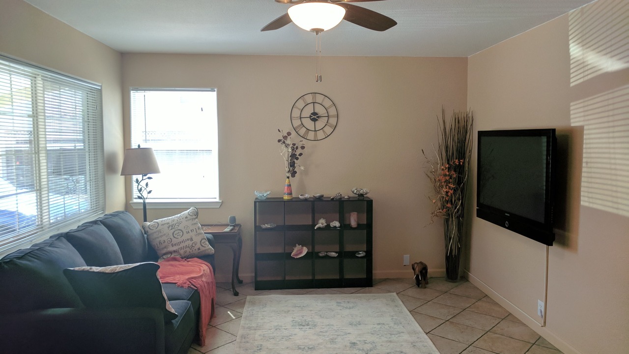 Photo of Livingroom in East San Jose