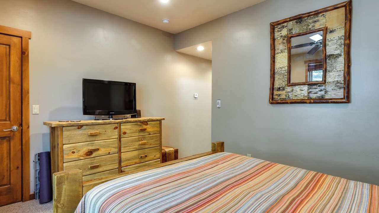 Photo of Bedroom in Historic District