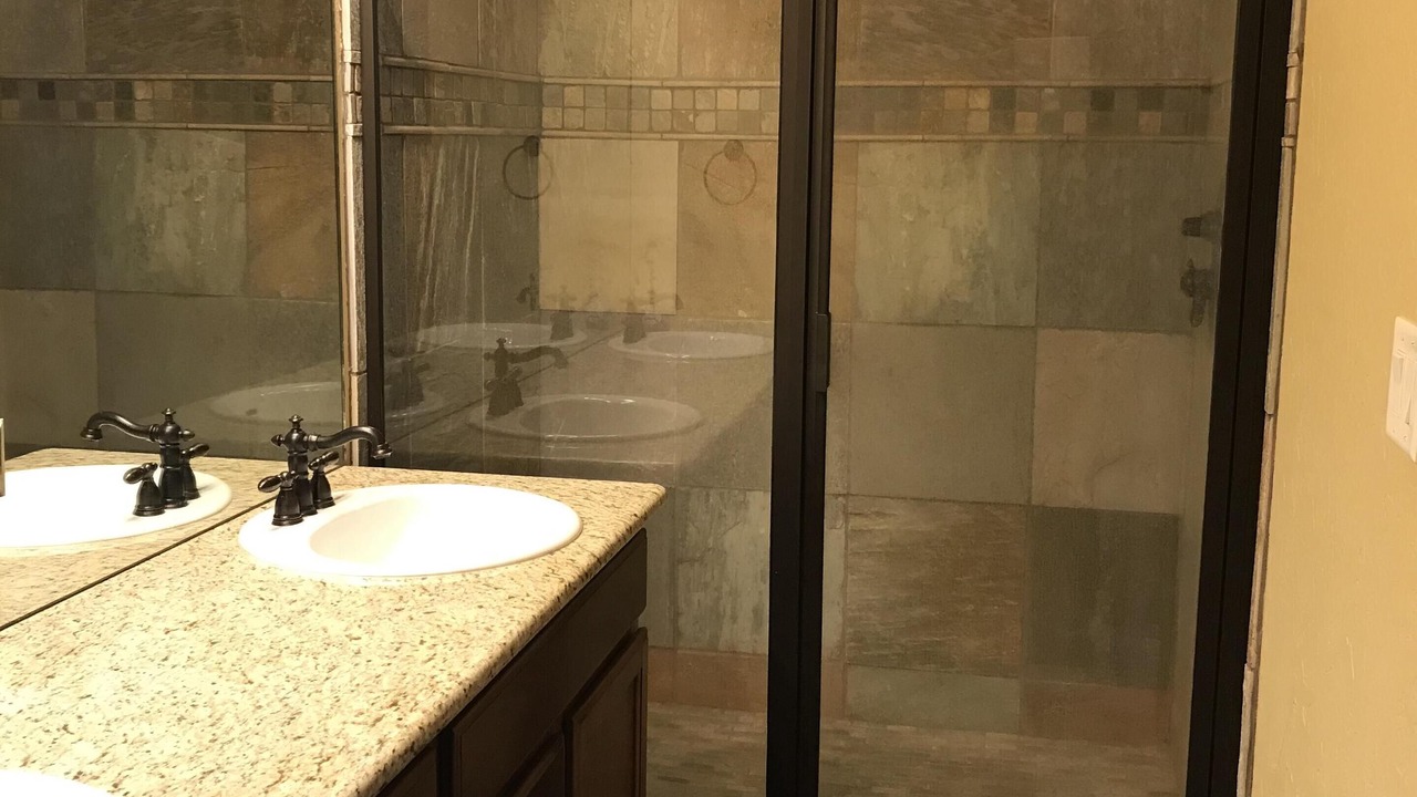 Photo of Bathroom in Fraser