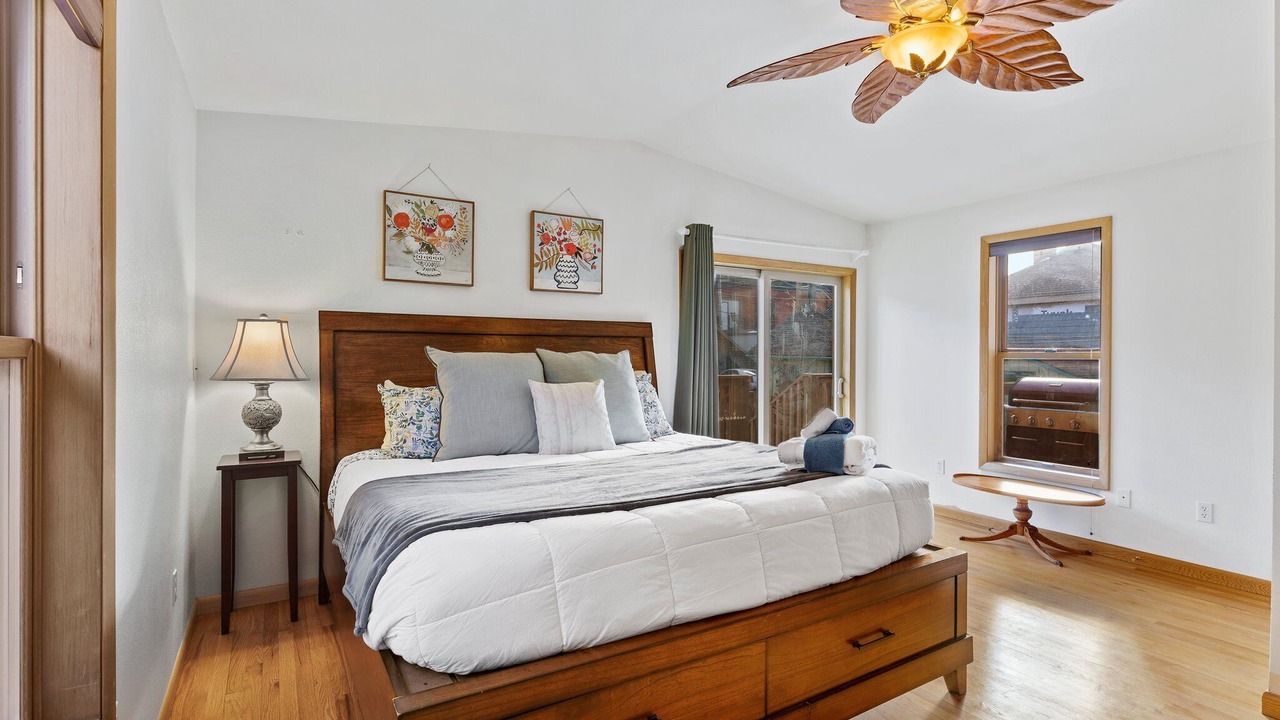 Photo of Bedroom in Idaho Springs