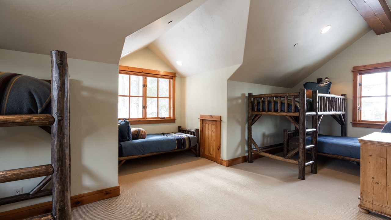 Photo of Bedroom in Beaver Creek