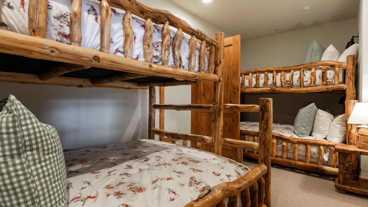 Photo of Bedroom in Beaver Creek