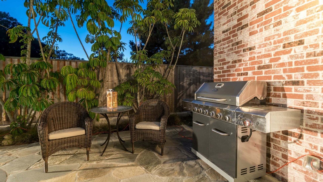 Photo of Patio Balcony in West Mesa