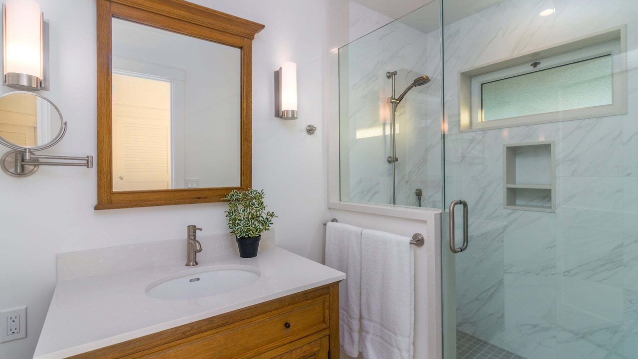 Photo of Bathroom in West Mesa