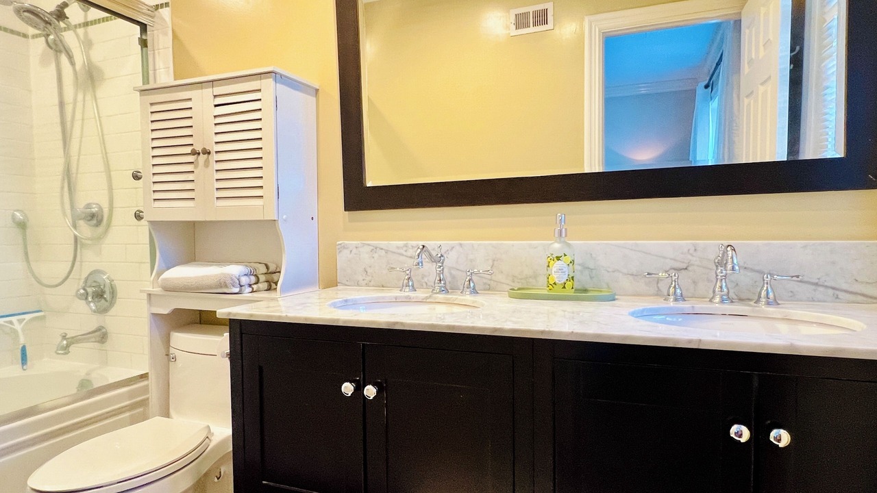 Photo of Bathroom in Monterey Park