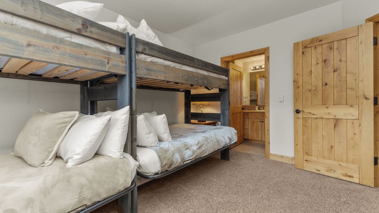 Photo of Bedroom in Steamboat Springs
