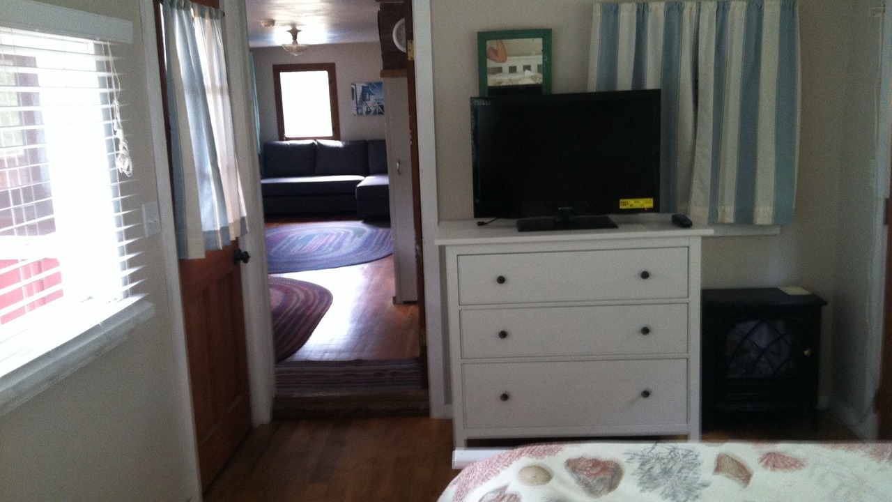 Photo of Bedroom in Drake