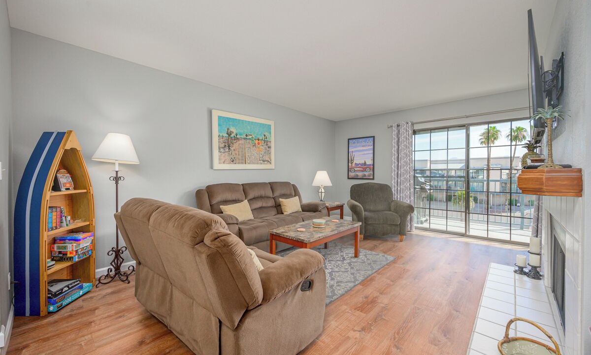 Photo of Livingroom in Bullhead City