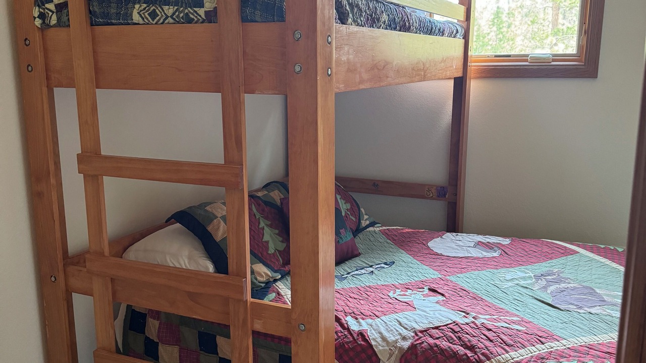 Photo of Bedroom in Grand Lake