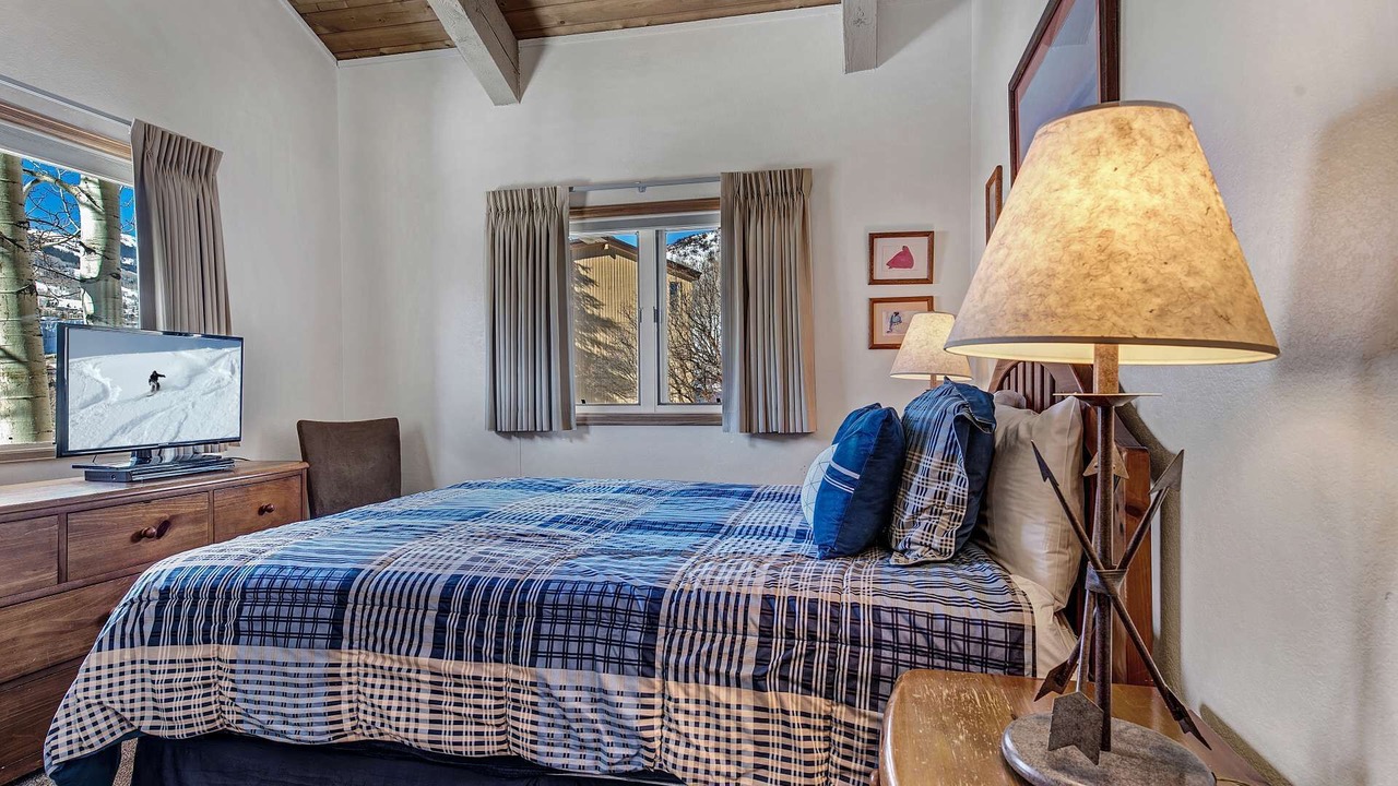 Photo of Bedroom in Snowmass Village