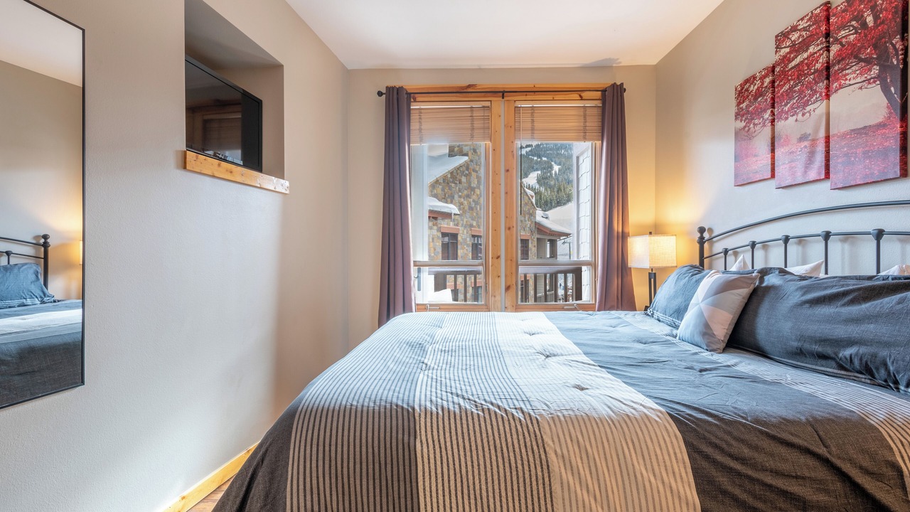 Photo of Bedroom in Copper Mountain Village