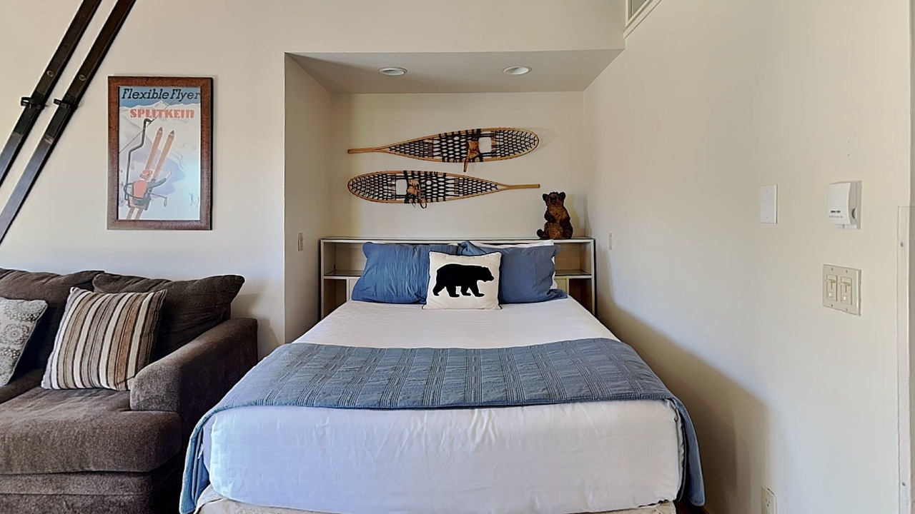 Photo of Bedroom in Snowmass Village
