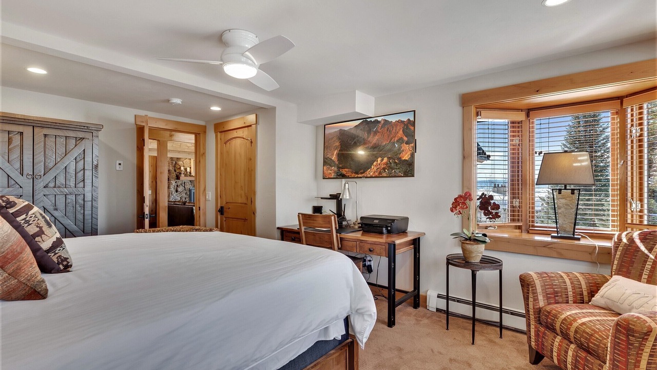Photo of Bedroom in Steamboat Springs