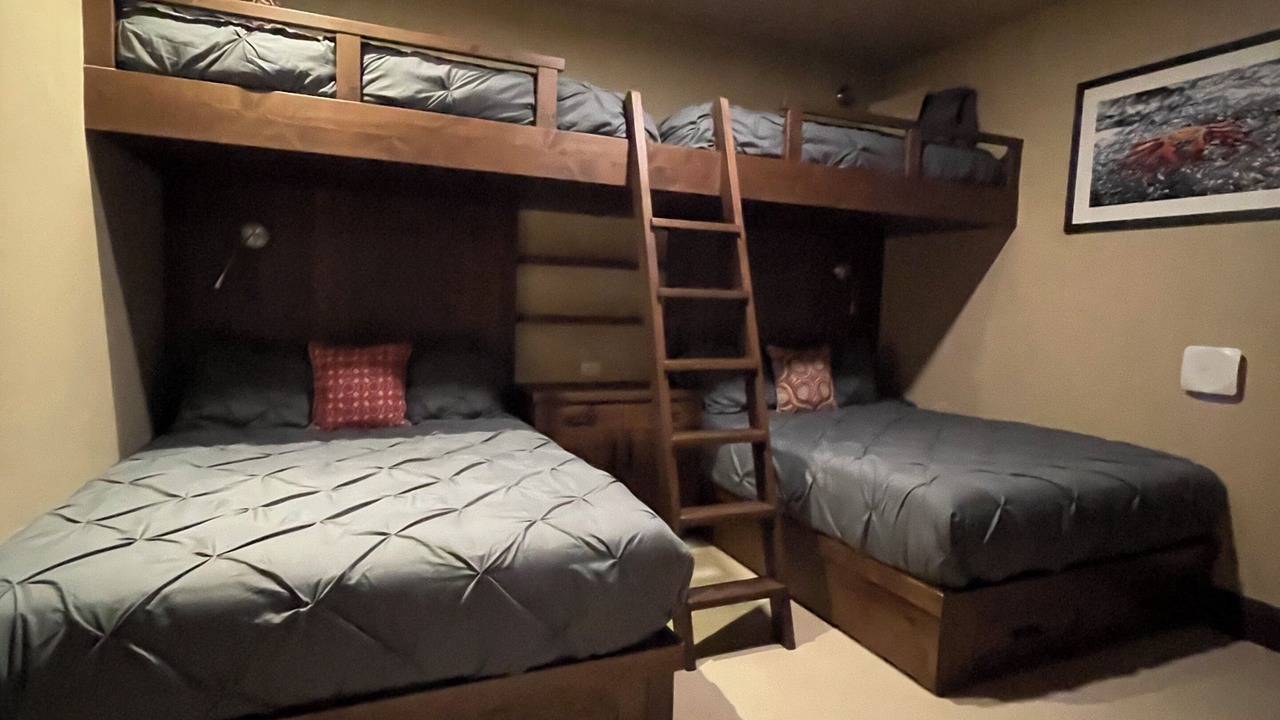 Photo of Bedroom in Aspen