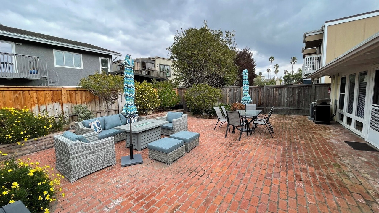 Photo of Outdoor in Pierpont Bay
