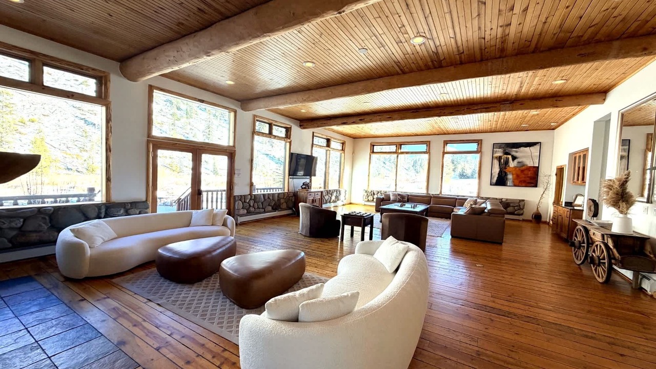 Photo of Livingroom in Breckenridge