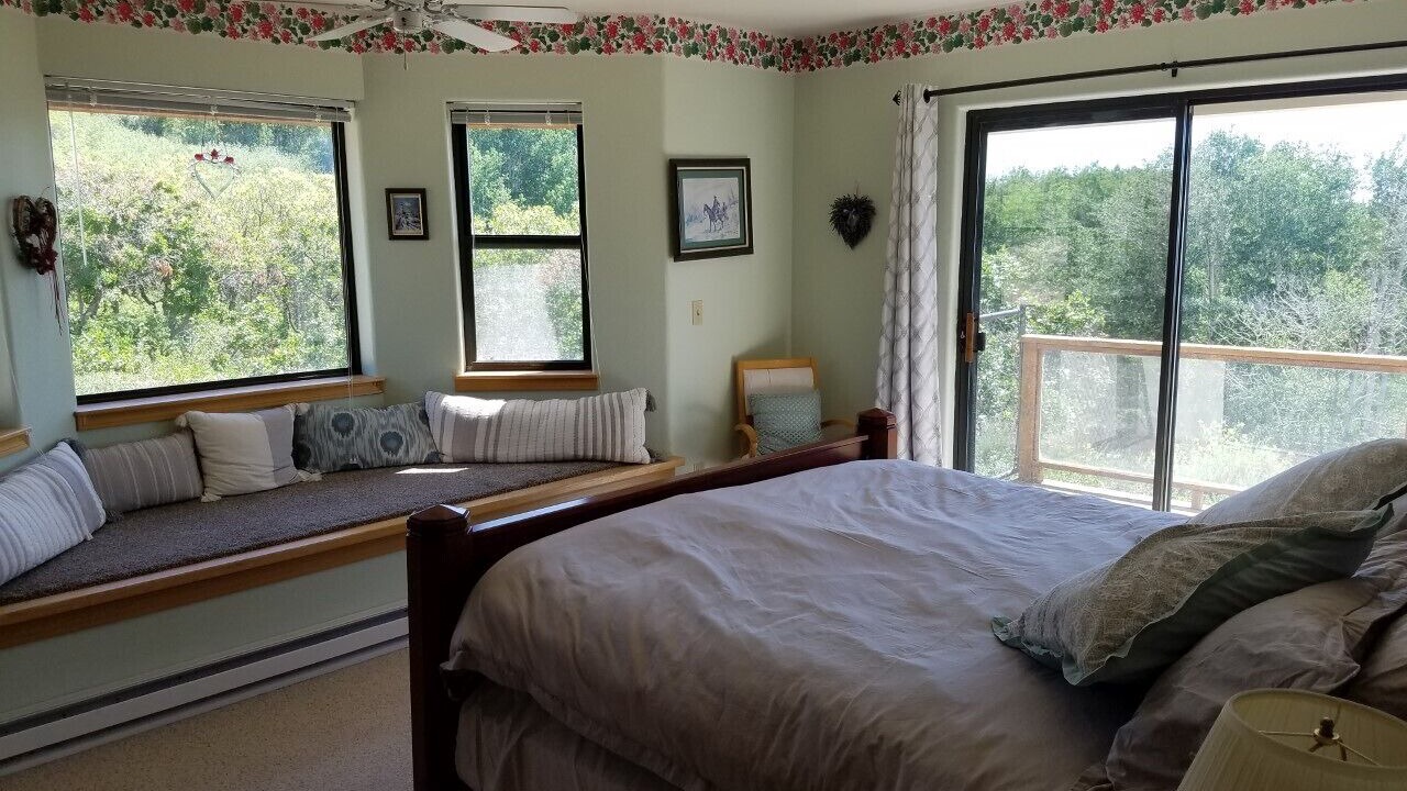Photo of Bedroom in Montrose