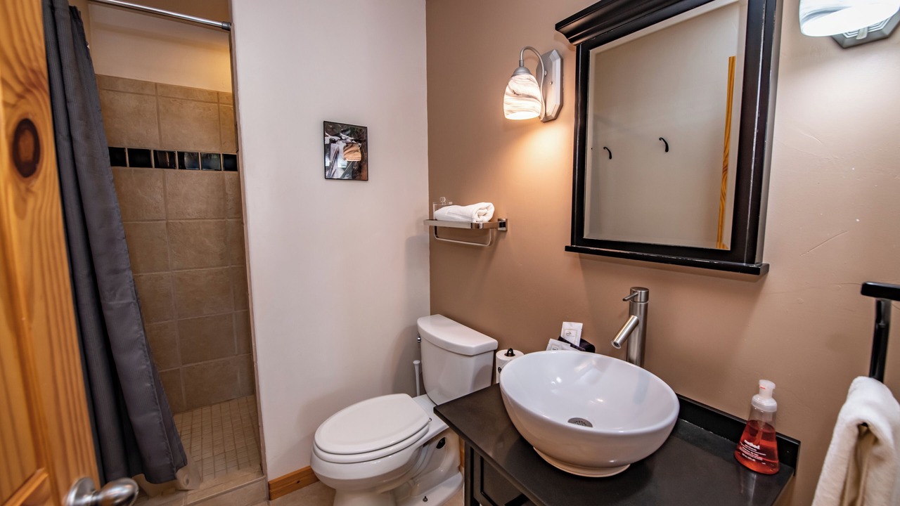 Photo of Bathroom in Pagosa Highlands