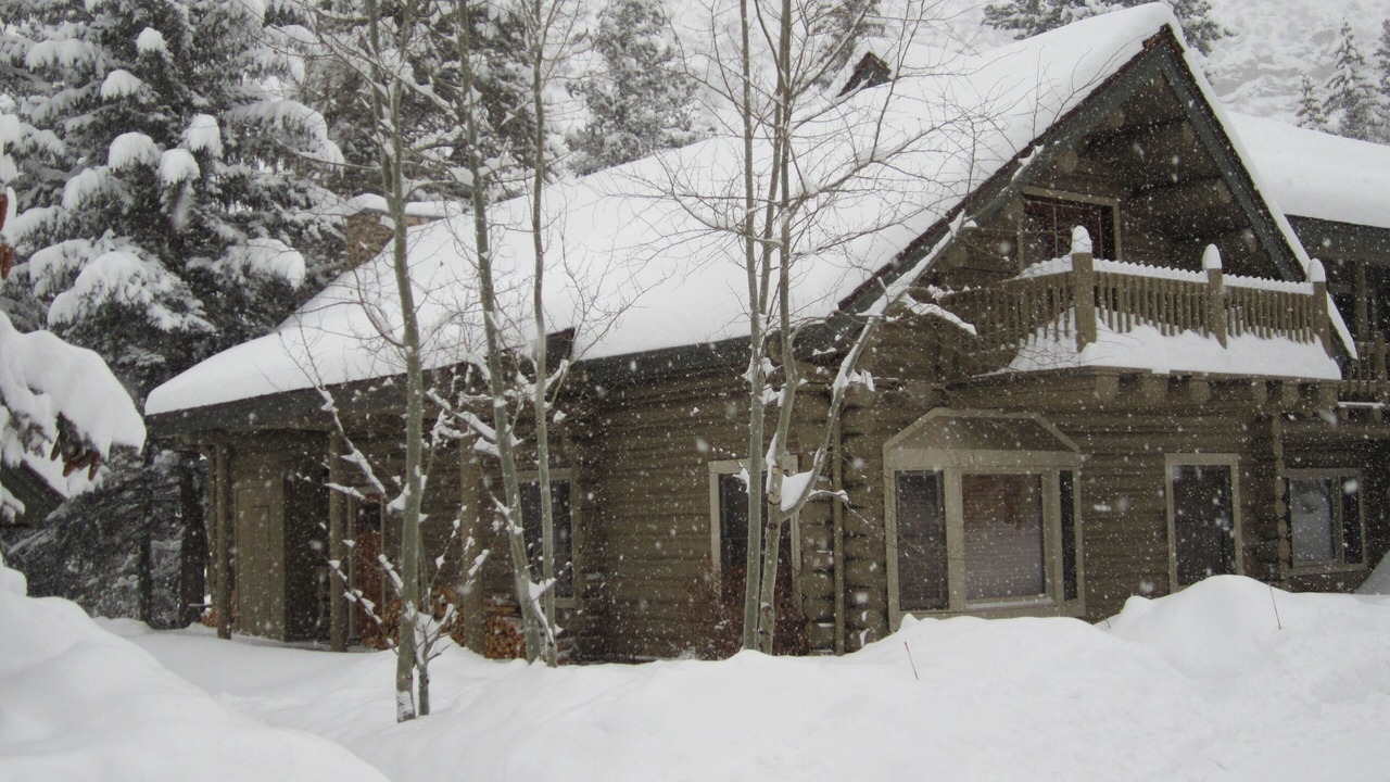 Photo of Outdoor in Timbercreek Lodges