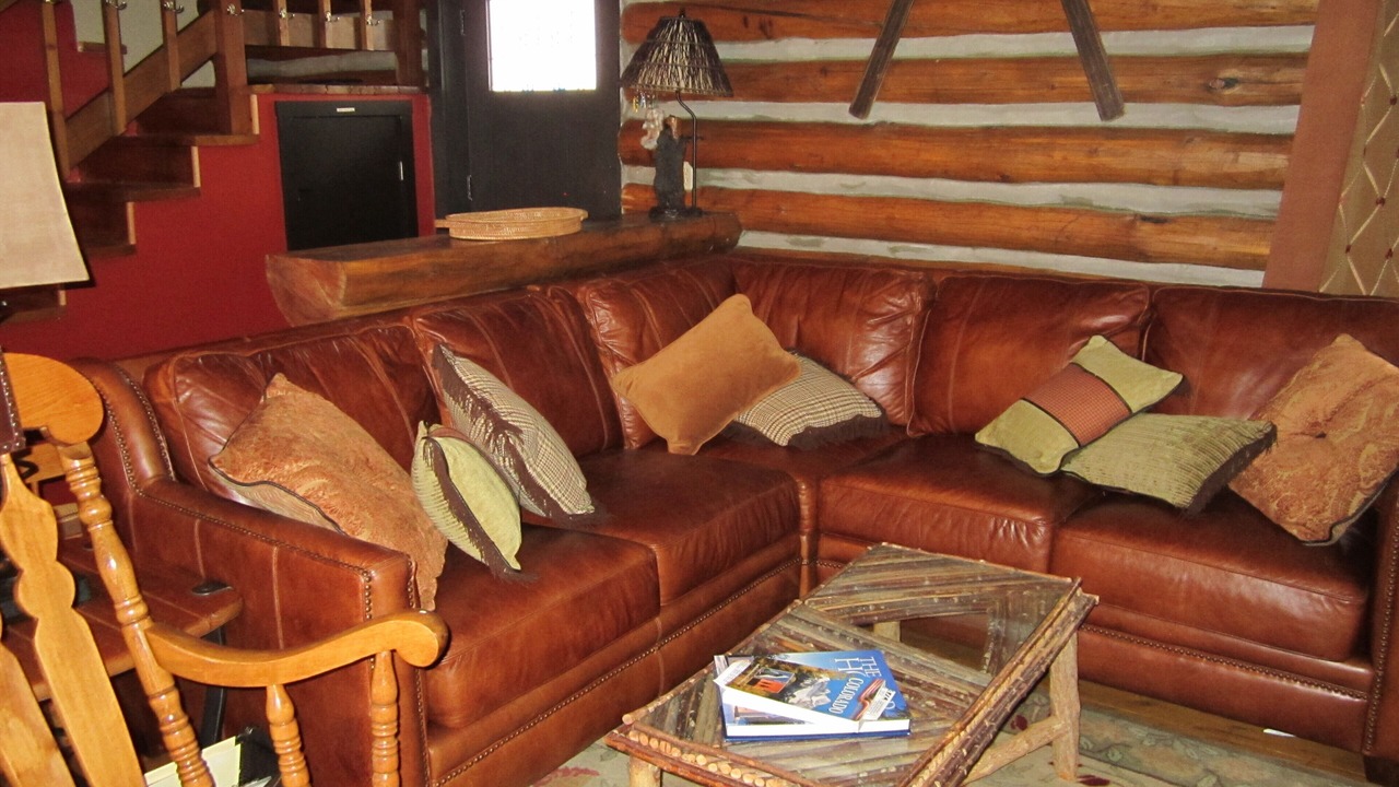 Photo of Livingroom in Timbercreek Lodges