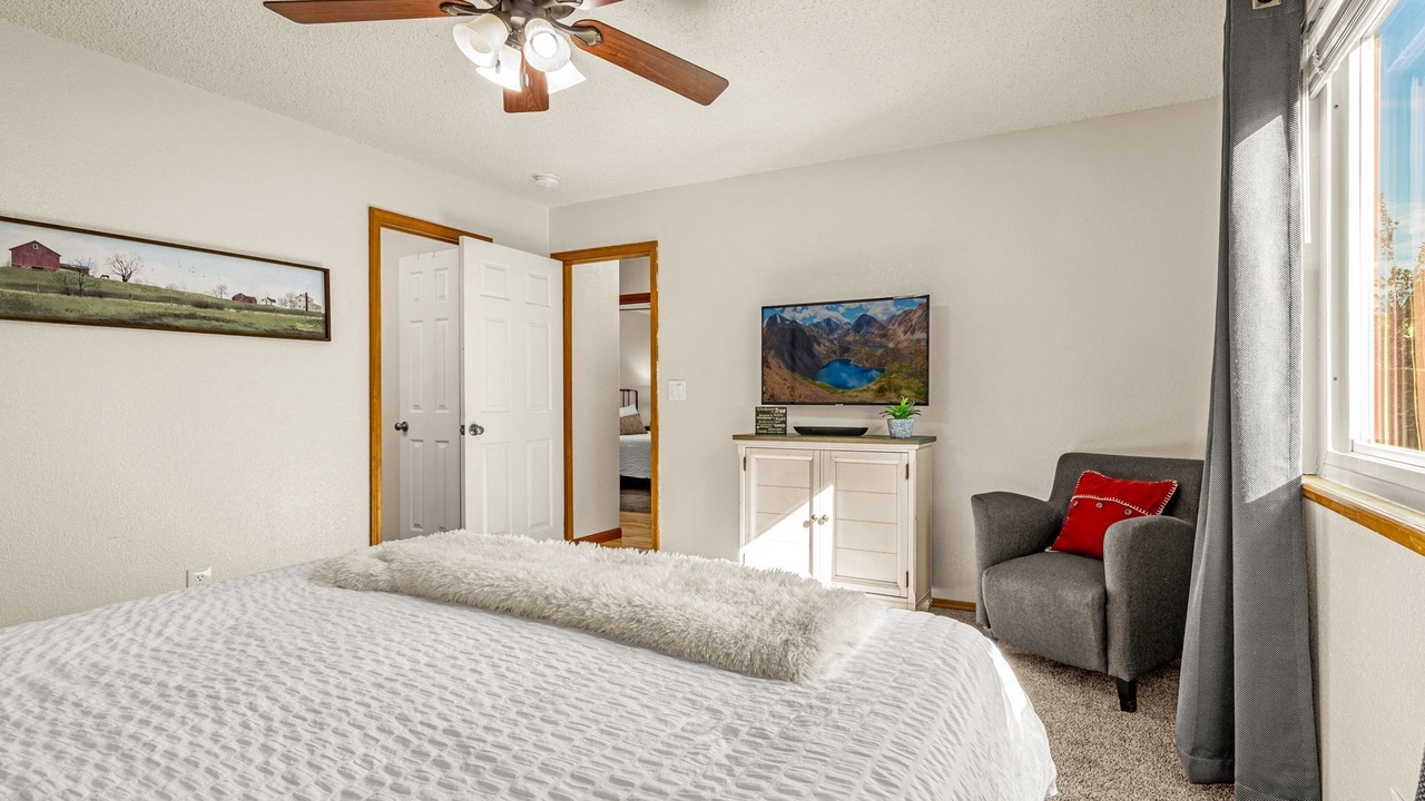 Photo of Bedroom in Northeast Colorado Springs