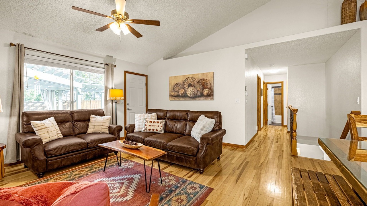 Photo of Livingroom in Northeast Colorado Springs
