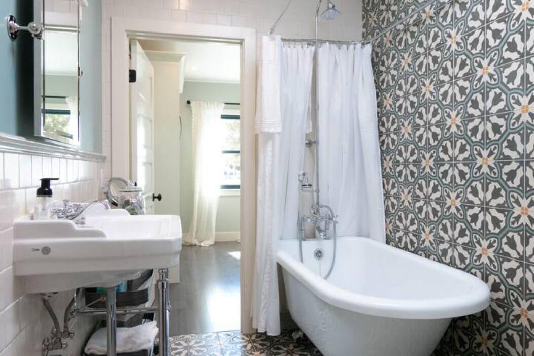 Photo of Bathroom in Ventura